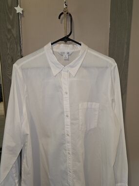 Womens White Button-Down Shirt - Old Navy